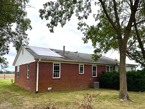 4th image of 875 Glendale Rd