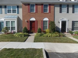 59 Campus Rd, Peekskill, NY 10566