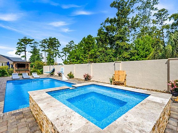 3rd image of 1723 Lake Egret Dr.
