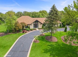 30 Stone Ridge Dr, South Barrington, IL 60010