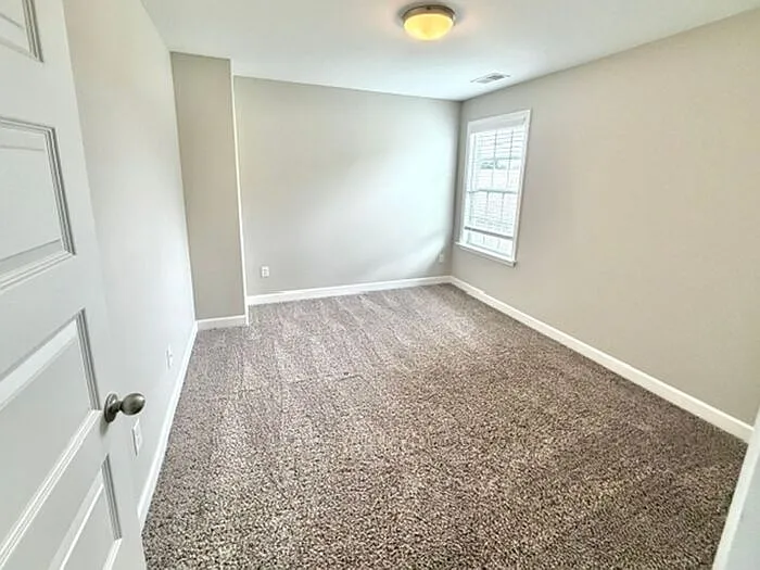 8880 Kimberly Dawn Dr — Photo 10