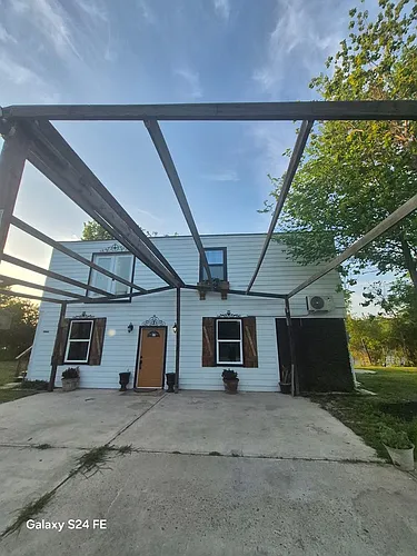 2503 River Crest Dr Photo 1