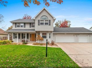 839 Mandalay Ter, De Pere, WI 54115