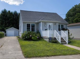 532 Montpelier Ave, Erie, PA 16505