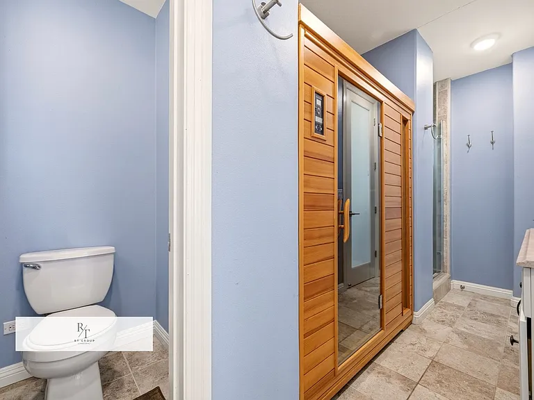 540 N Bardsdale Pl — Photo 43
