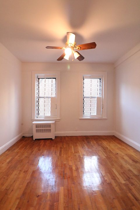 2nd image of 465 W 51st St #1DF