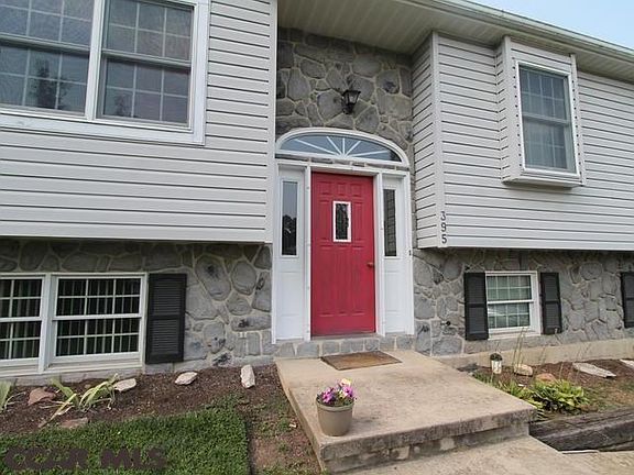 3rd image of 395 E Howard St