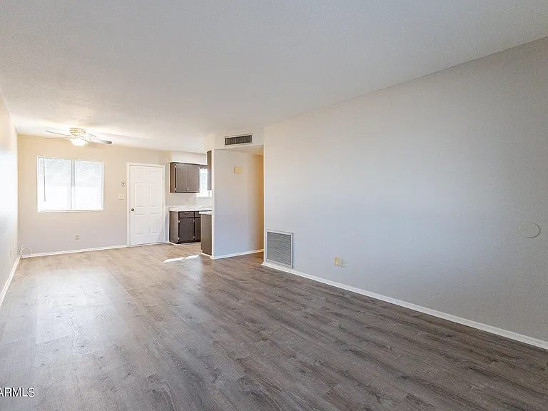 6407 E Butte St #5 — Photo 14