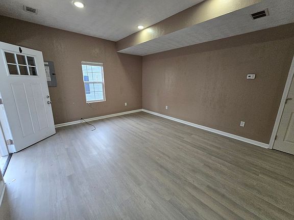 4th image of 5878-5880 Madison Ave #5878