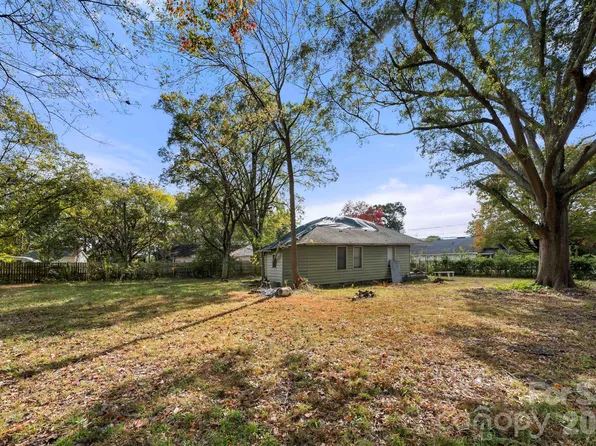 304 Bush St, Gastonia, NC 28056
