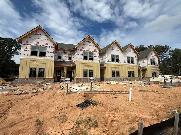 2903 Bennett Ln, Auburn, AL 36832