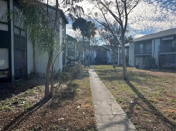 4336 Lakeway Dr #13-I, Orlando, FL 32839