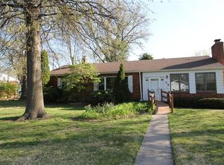 39 Washington Pl, Edwardsville, IL 62025