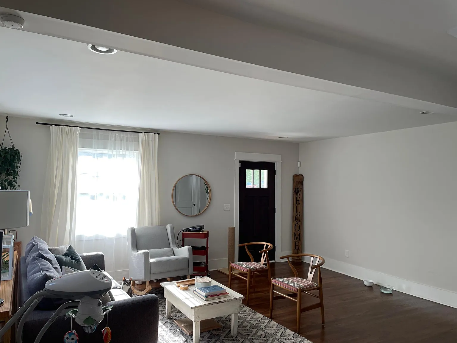 3 bed, 1333 sqft, $2,400 — Photo 4