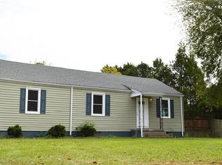 9749 Shamrock Dr, North Chesterfield, VA 23237