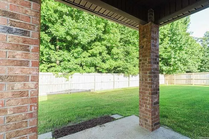 712 Troy Cv — Photo 13