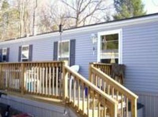 5 Mouart Ln, Hopewell Junction, NY 12533