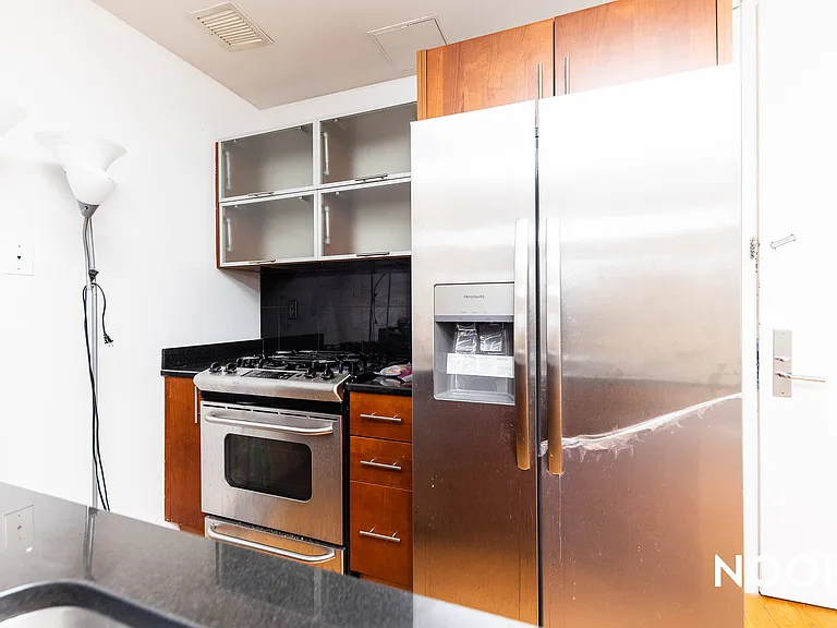 756 Myrtle Ave #4H — Photo 9