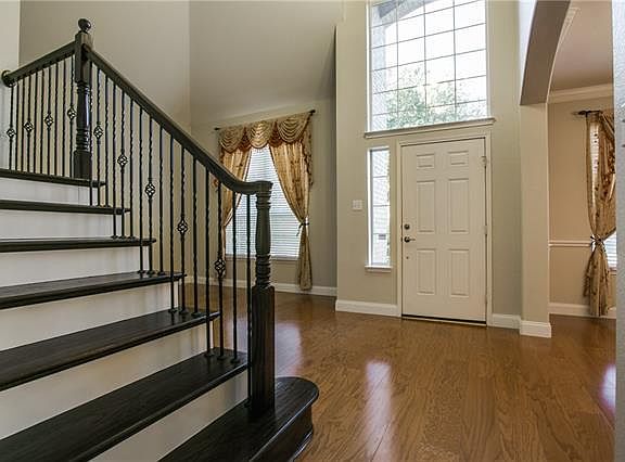 3rd image of 4408 Caledonia Creek Ln