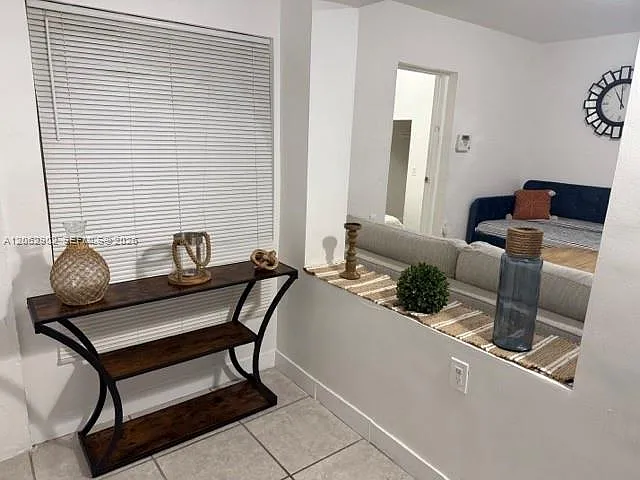 1419 NW 44th St — Photo 5