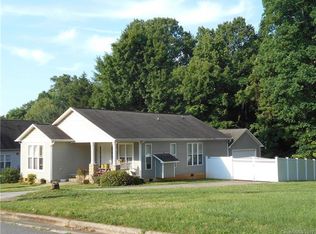 735 N Mulberry St #48, Statesville, NC 28677
