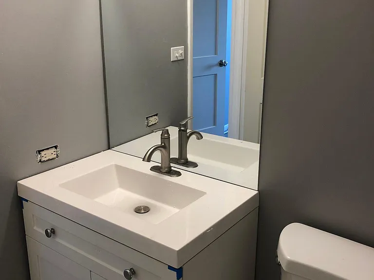 1441 Carriage Ln #4 — Photo 4