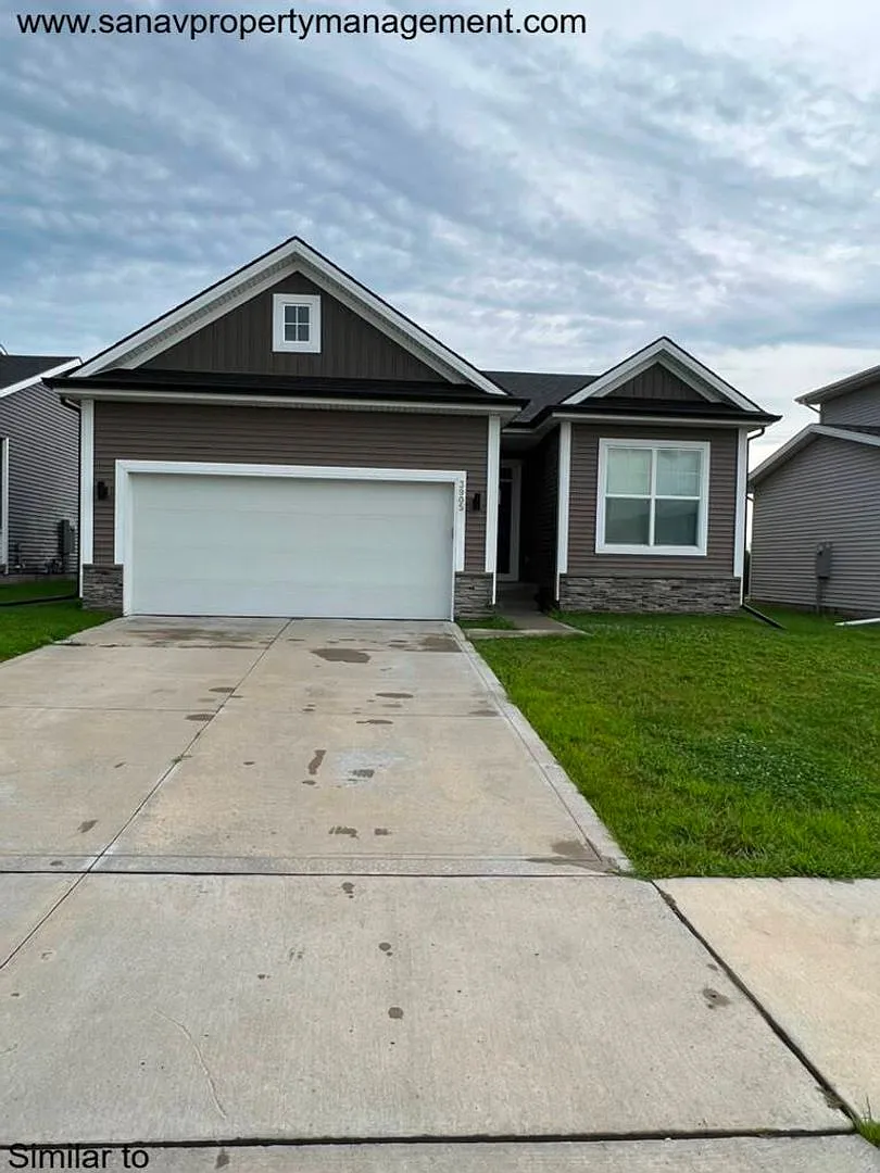 Beautiful 4 Bed Ranch Home w/ fully finished basement in Prime Ankeny Location! — Photo 1