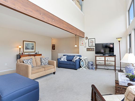 Living Room Looking Back to entrance