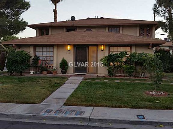 2nd image of 1553 Dorothy Ave Unit 1