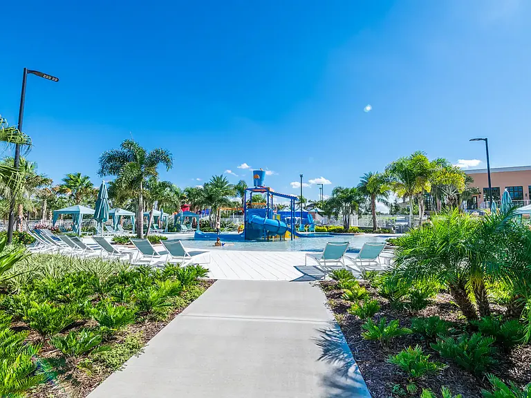 8927 Coconut Breeze Dr — Photo 44