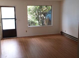 4901-4905 NE Killingsworth St, Portland, OR 97218