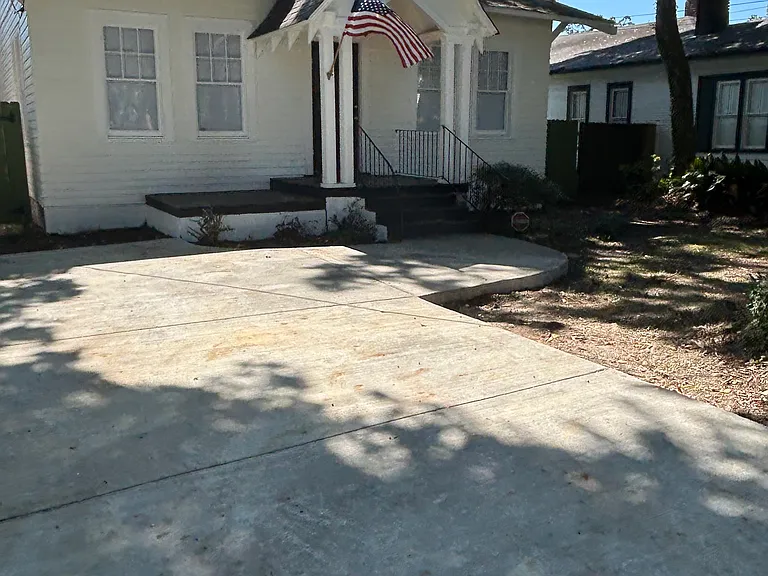 1907 Hunter Ave — Photo 12