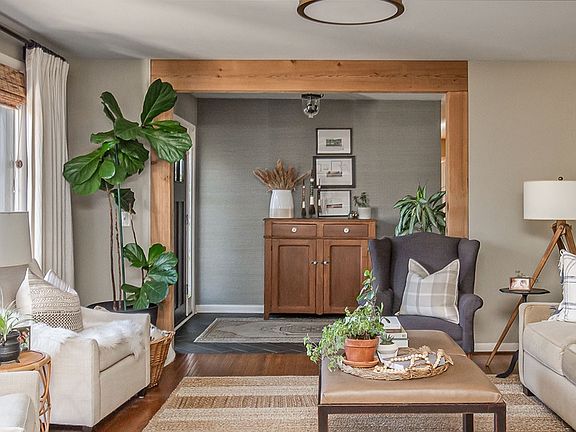 4th image of 1009 Chapel Ct