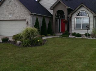 5299 Sequoia Ct, Grand Blanc, MI 48439