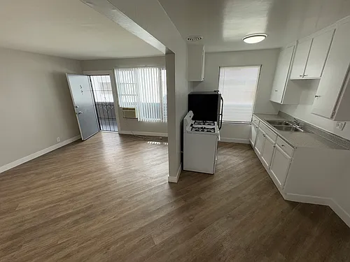 1733 Garfield Pl #5 Photo 1