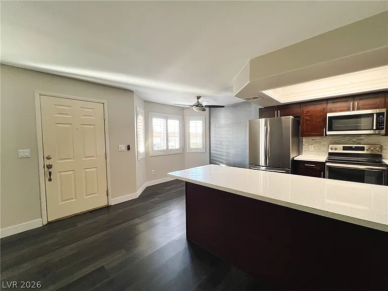 8410 Eldora Ave #1004 — Photo 19