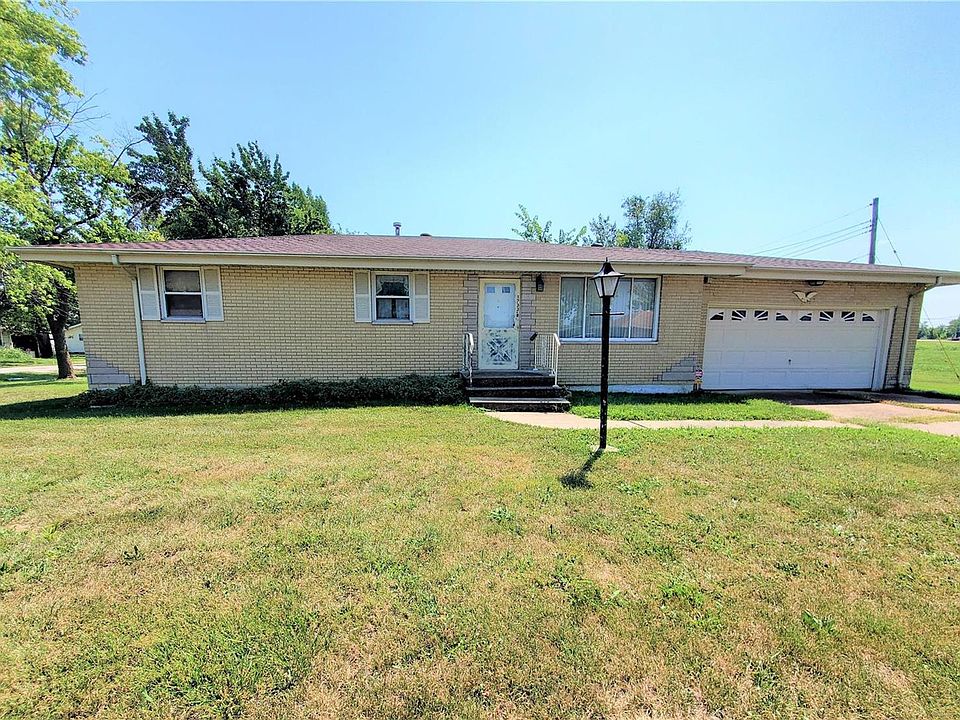 1st image of 1733 Roberta Ave