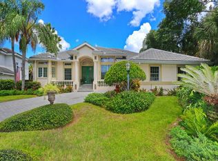 5569 Siesta Estates Ct, Sarasota, FL 34242