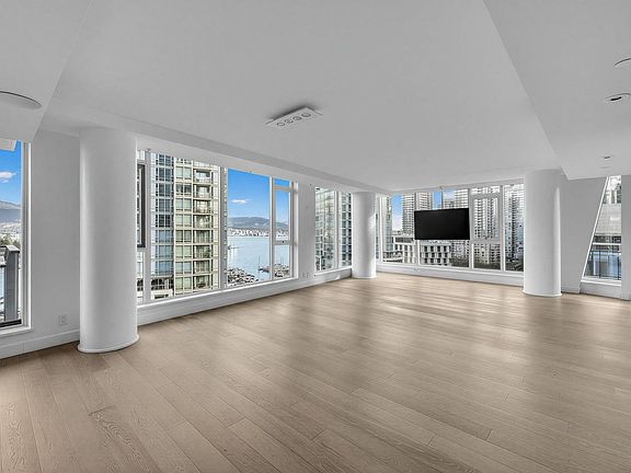 2nd image of 1499 W Pender St #1202