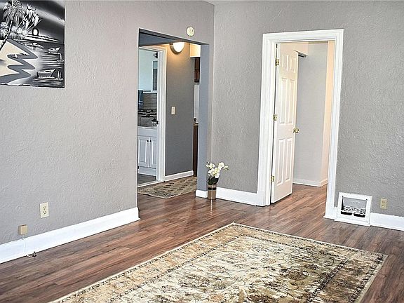3rd image of 8028 Joel Ave