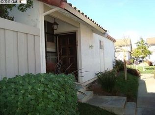 34 Long Creek Cir, Clayton, CA