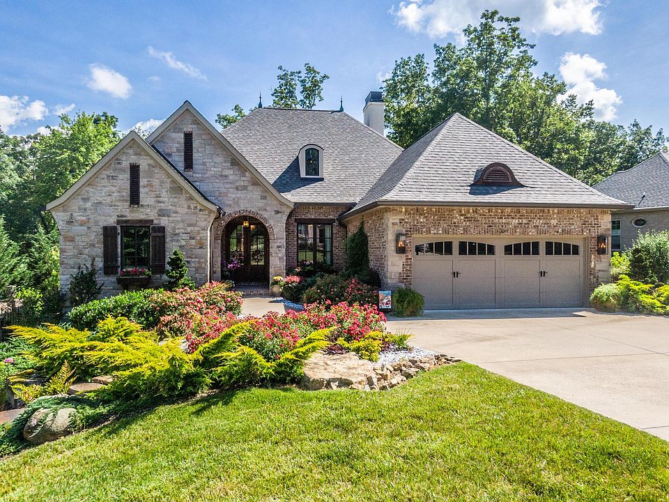 1st image of 109 Mountain View Dr
