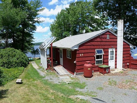 2nd image of 27 Overlook Ave