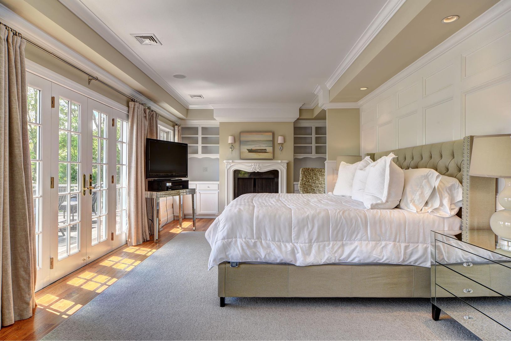  2nd floor master bedroom