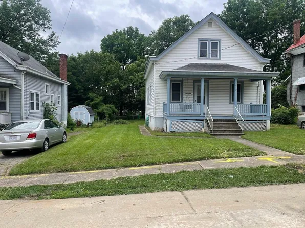 5819 Arnsby Pl, Cincinnati, OH 45227