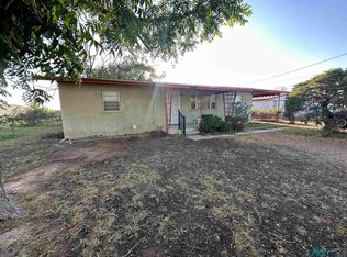 5007 Bannister Rd, Carlsbad, NM 88220