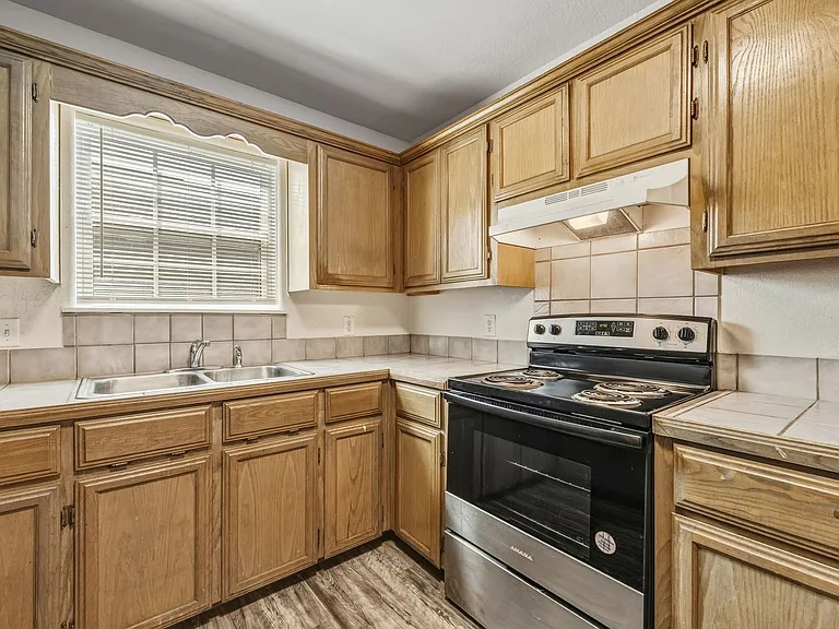 315 Gastel Circle — Photo 14