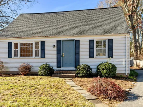 21 Snowberry Lane, Glastonbury, CT 06033