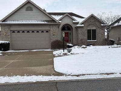 806 Spring Meadow Farm Dr, Middlebury, IN, 46540