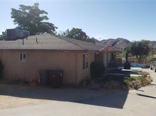 56164 Papago Trl #A & B, Yucca Valley, CA 92284